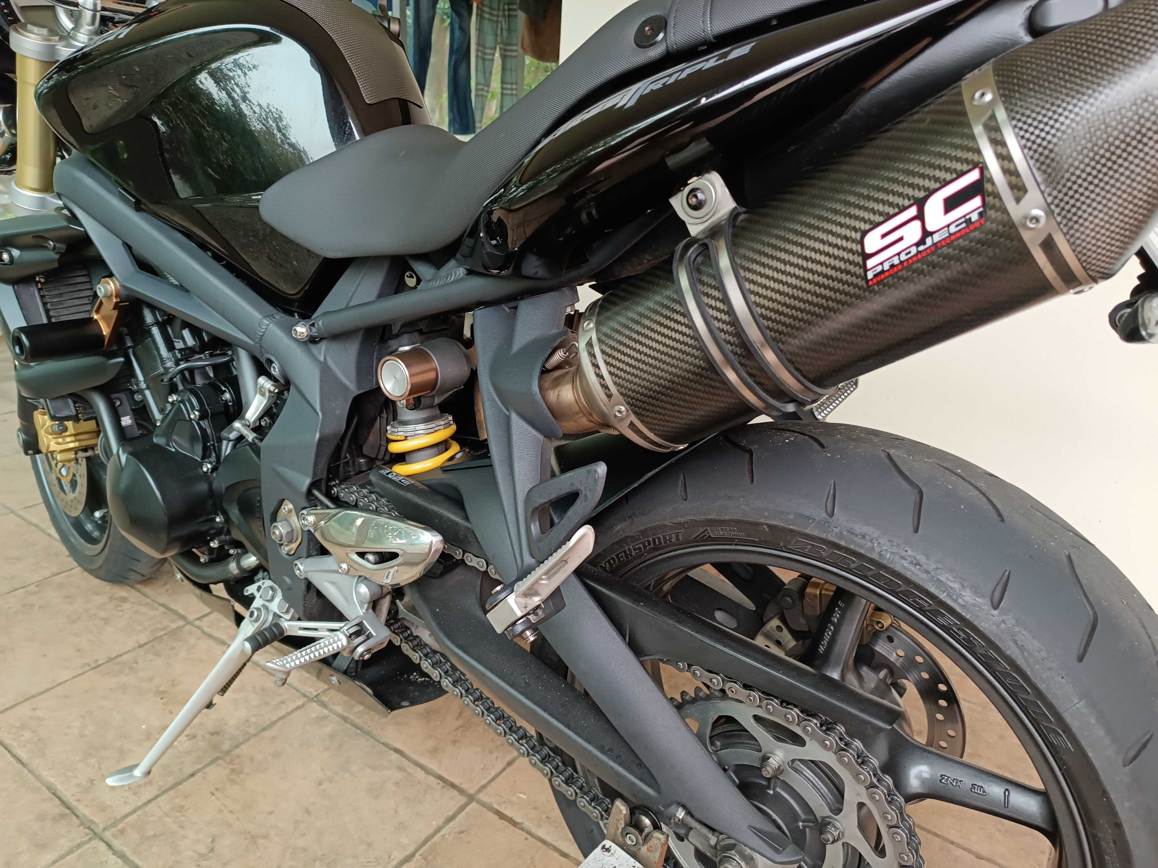 Triumph street triple 675