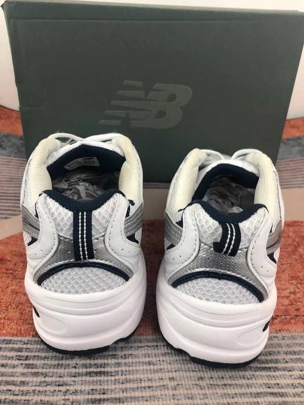 Srebrny*Prezent Damskie New Balance530 UnisexTrampki roz. 36.5