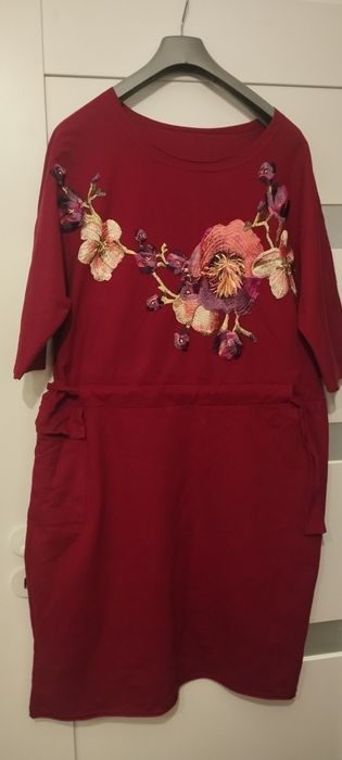 Sukienka ciepła rozm. 48