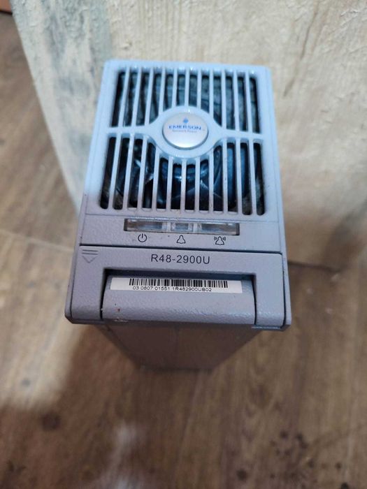 Блок живлення EMERSON R48-2900U  б/у
