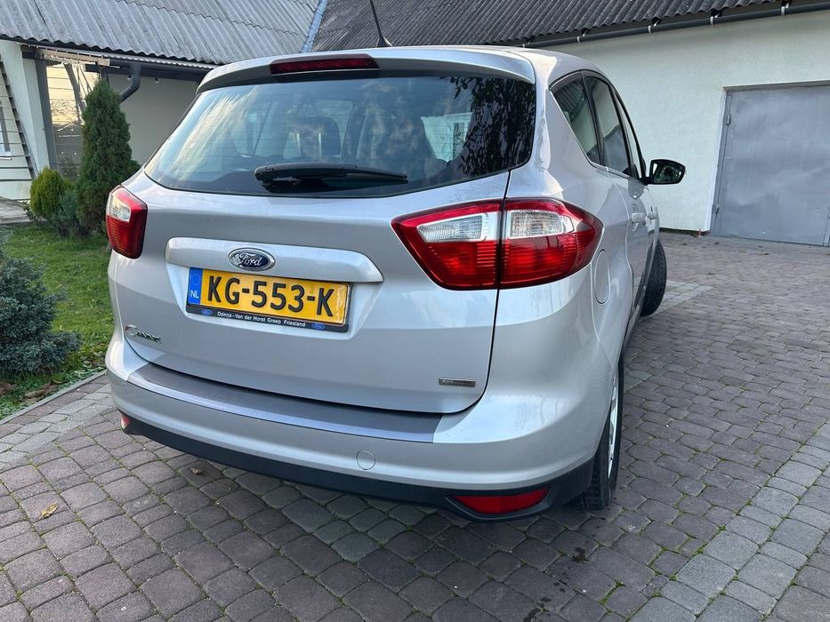 Продається Ford C-Max Titanium.