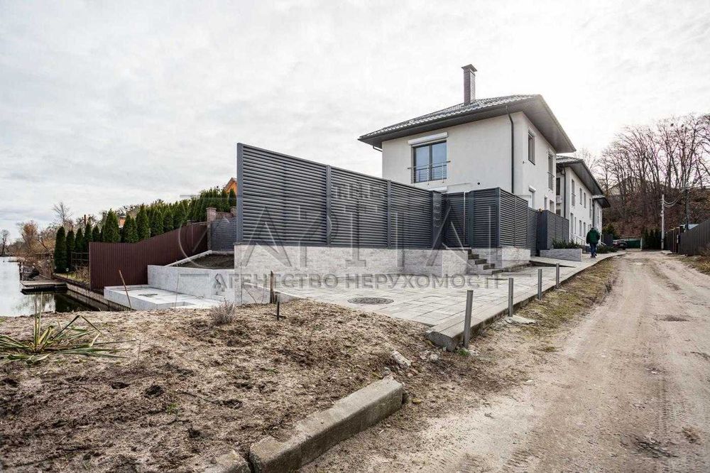 Оренда трирівневого таунхауса 185м2 в кооперативі Чорнобилець Оболонь