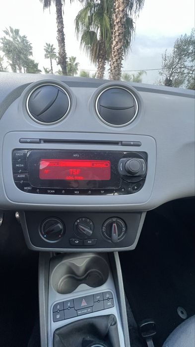 Seat Ibiza 1.2 TSI 2008 – Ótimo estado, econômico e confiável