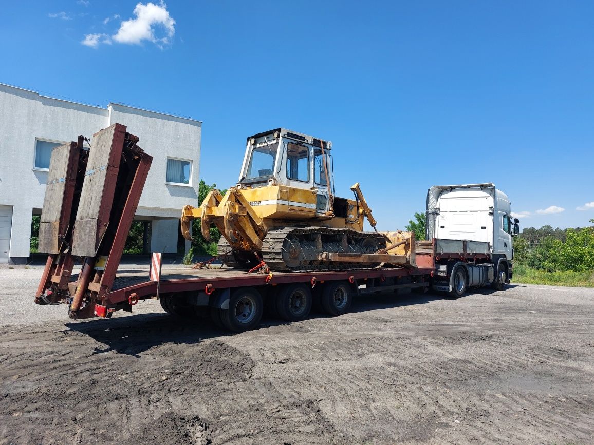 Assistance, holowanie, pomoc drogowa auto laweta niskopodwozie transpo