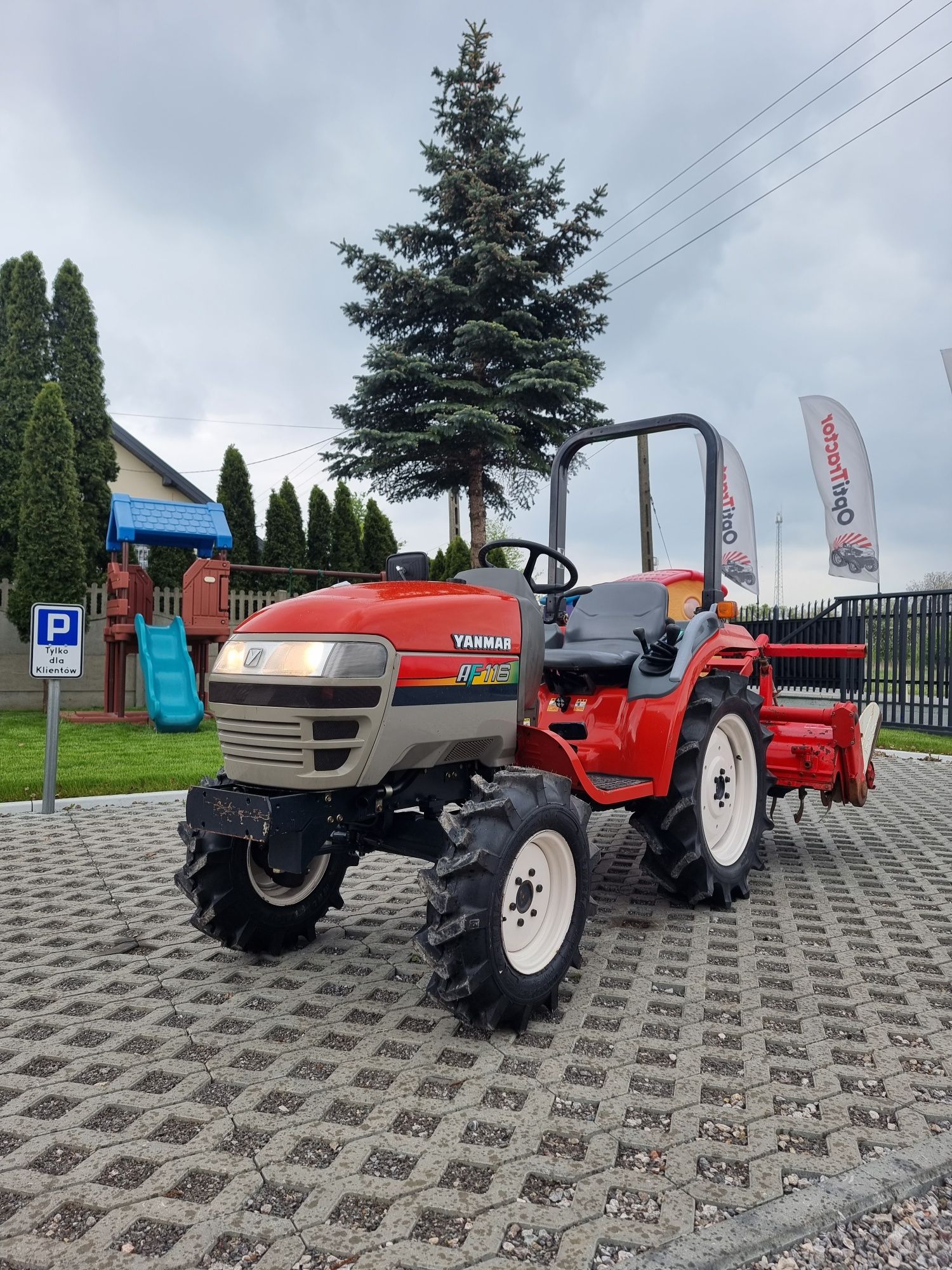 YANMAR AF-116 REWERS 4X4 16KM z Glebogryzarka