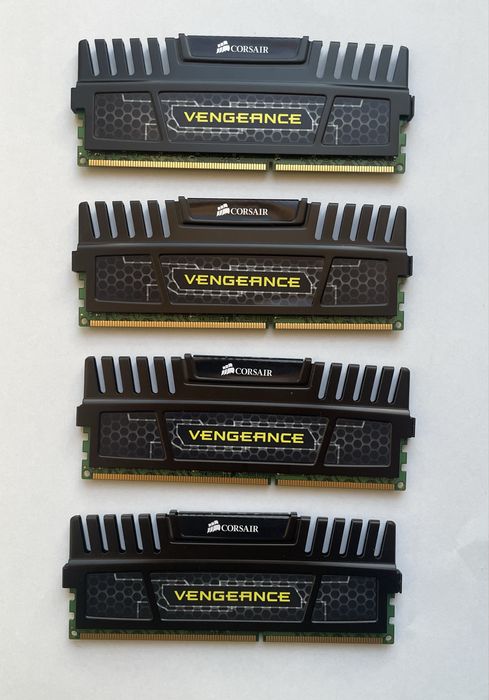Pamieć ram Corsair Vengeance Quad Channel 32GB