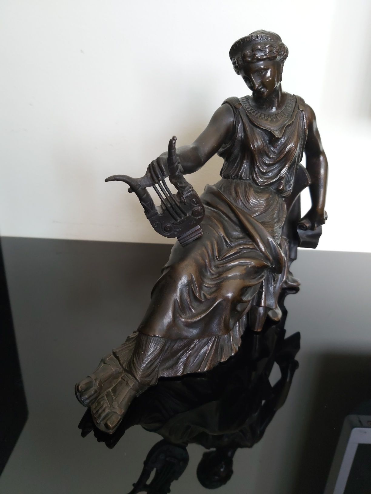 Estátua em bronze