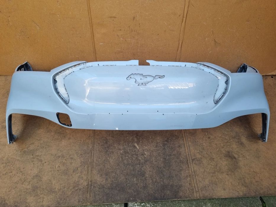 FORD MUSTANG MACH E ZDERZAK PRZÓD