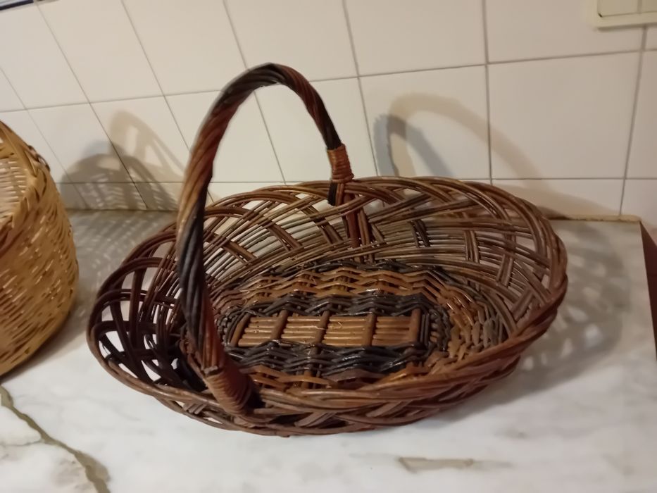 Conjunto de 2 Cestinhas em Verga