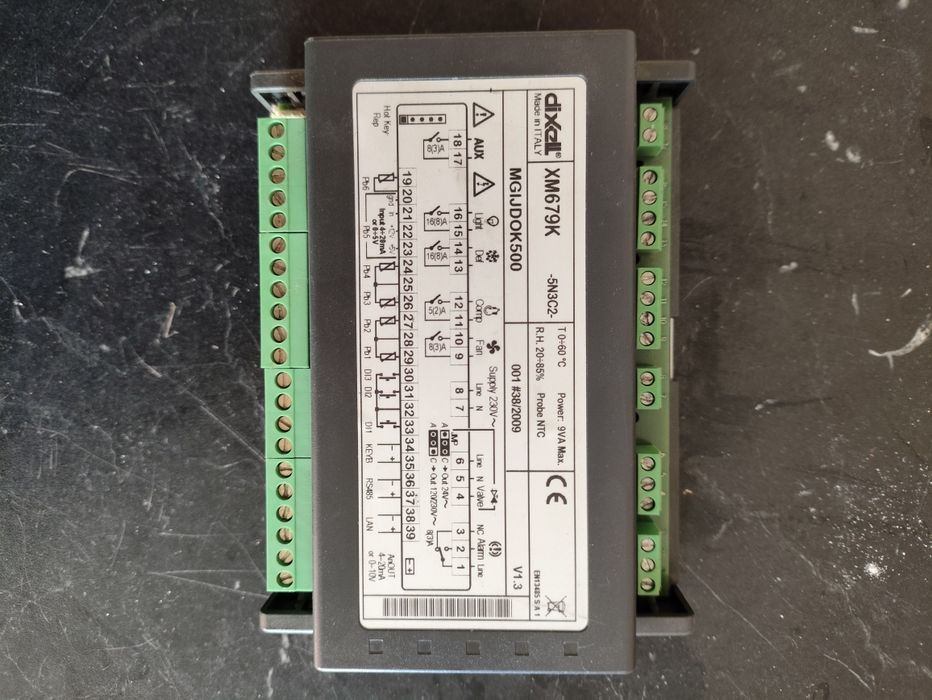 Controlador Dixell XM679K