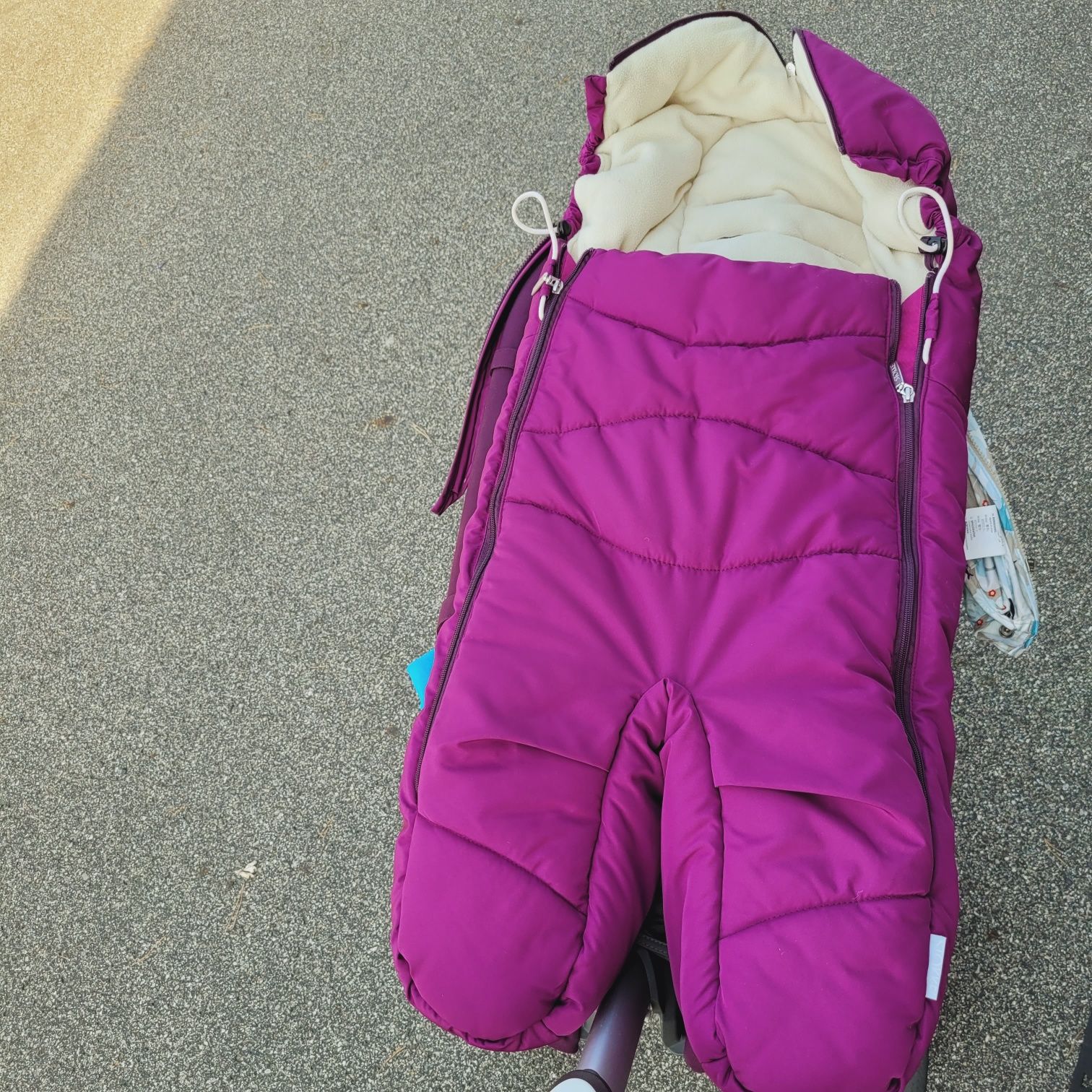 Wózek spacerowy gondola Stokke full zestaw