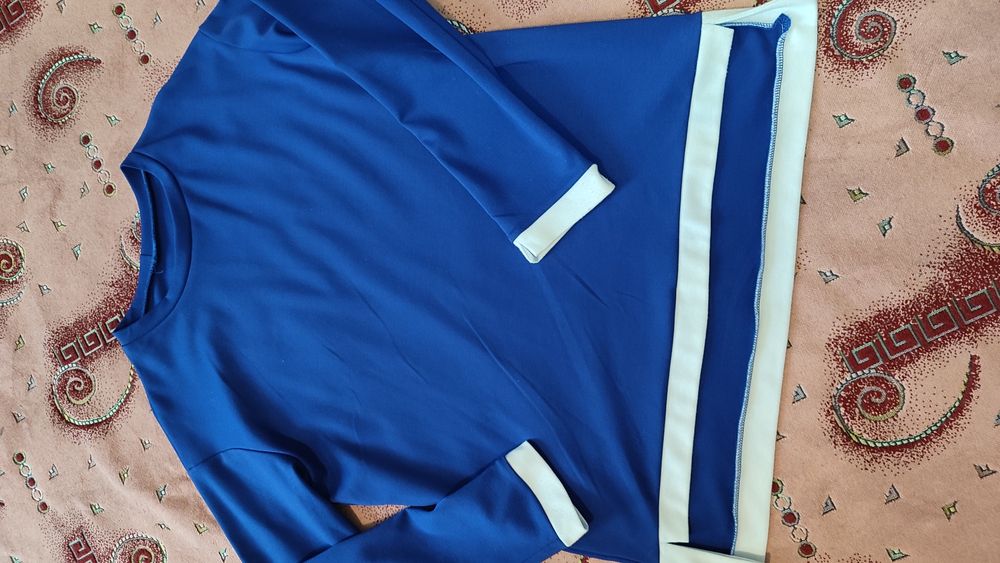 Костюм женский жіночий