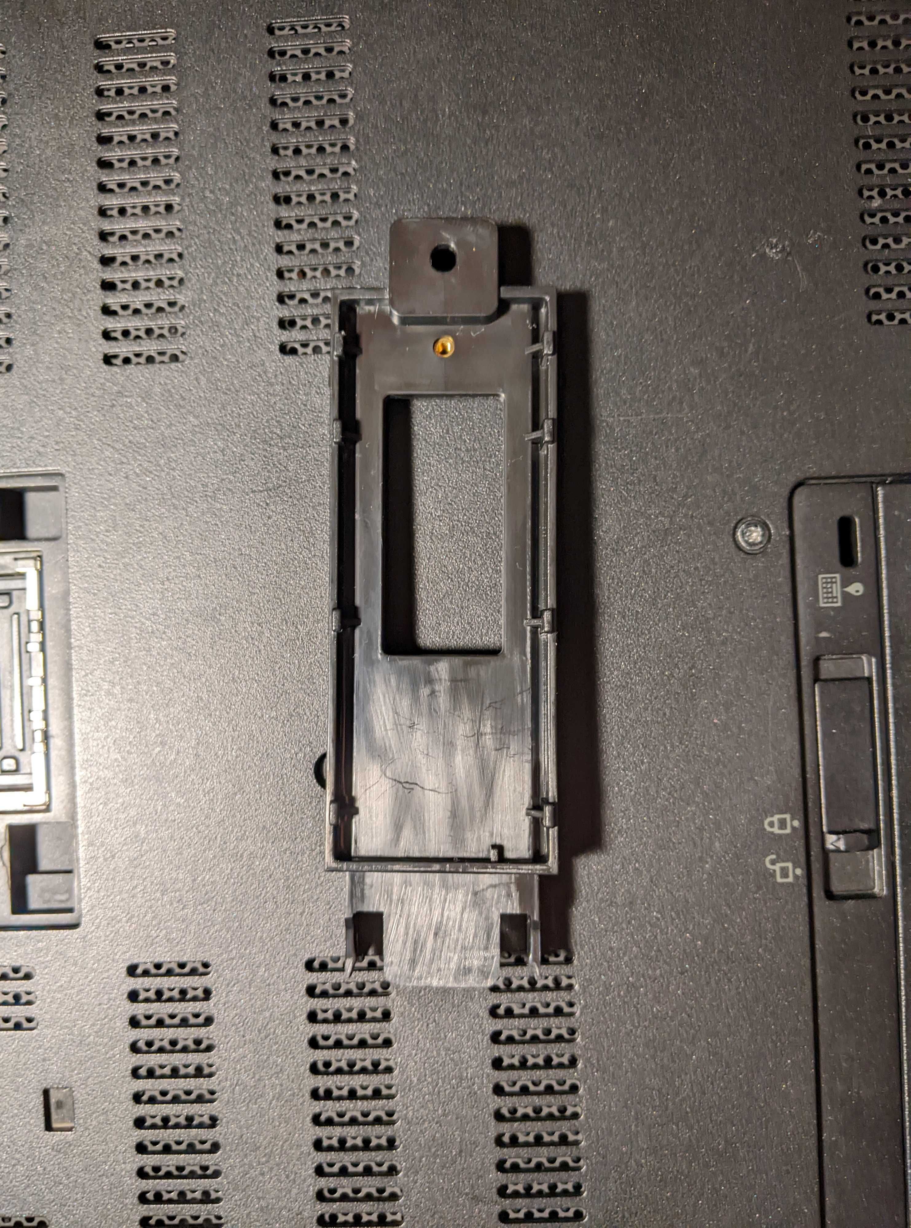 Крепление накопителя для Lenovo ThinkPad P50 P51