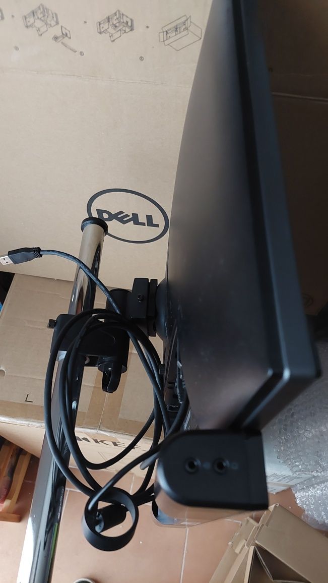 Monitor Dell 24"