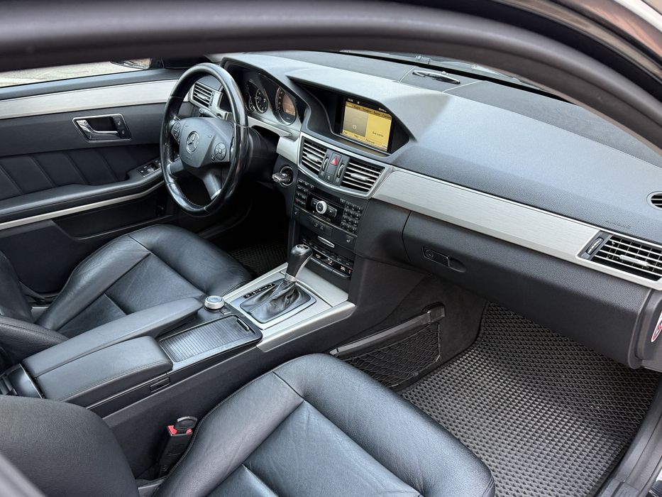 Mercedes-Benz w212  e200 cdi