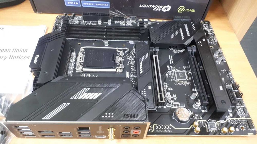 Материнська плата MSI MAG B760 TOMAHAWK WIFI