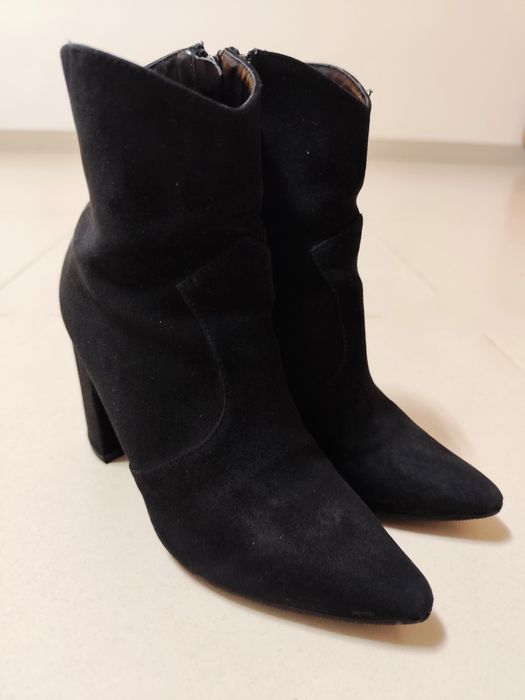 Botas pretas para Mulher marca Seaside (Novas - Tam. 35)