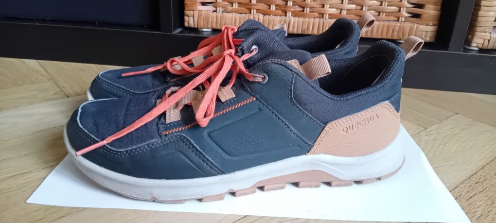 Buty przejściowe dla chłopca Quechua/Decathlon, rozm. 38