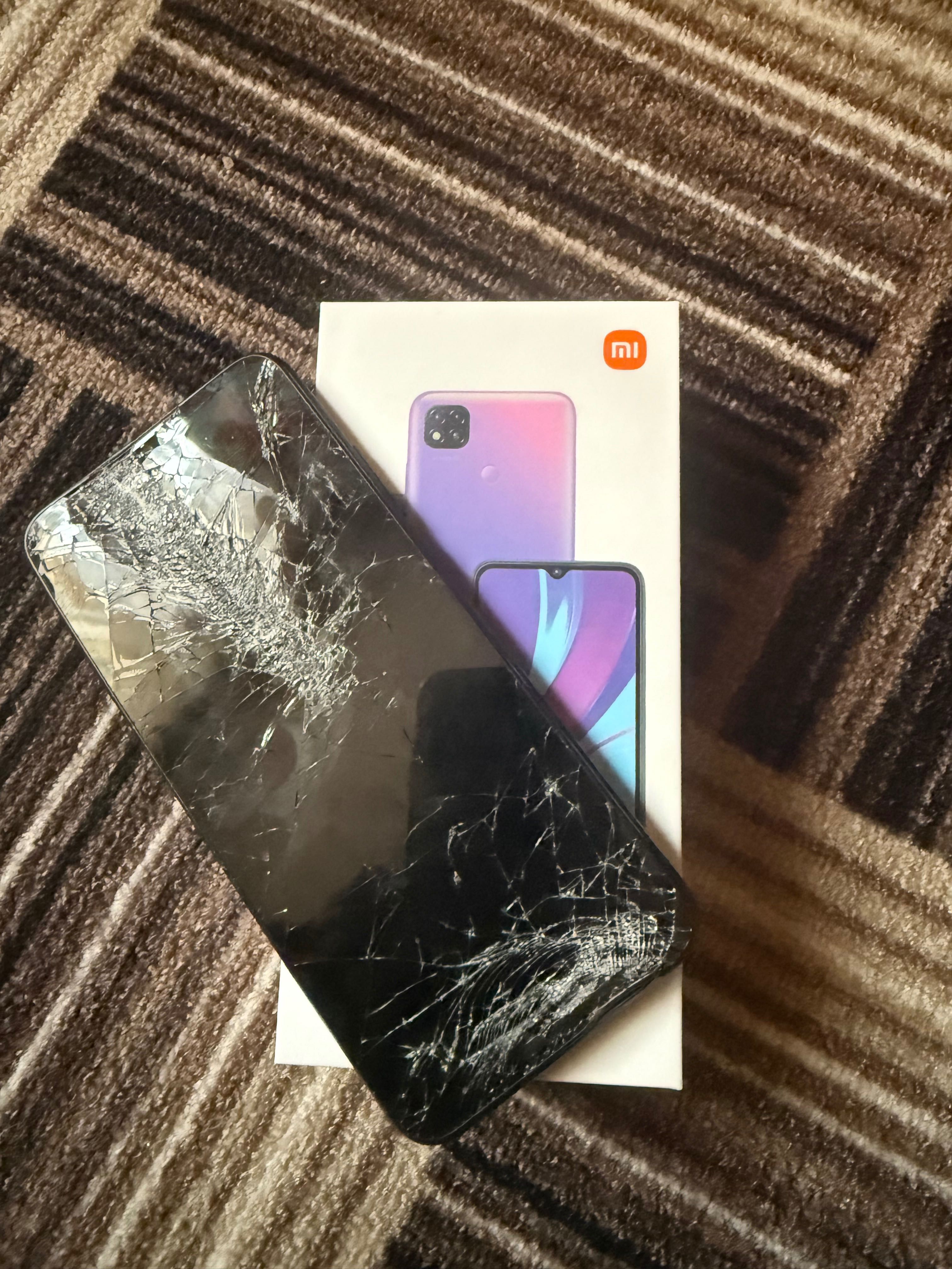 Redmi 9c nfc признаки життя дає розбитий