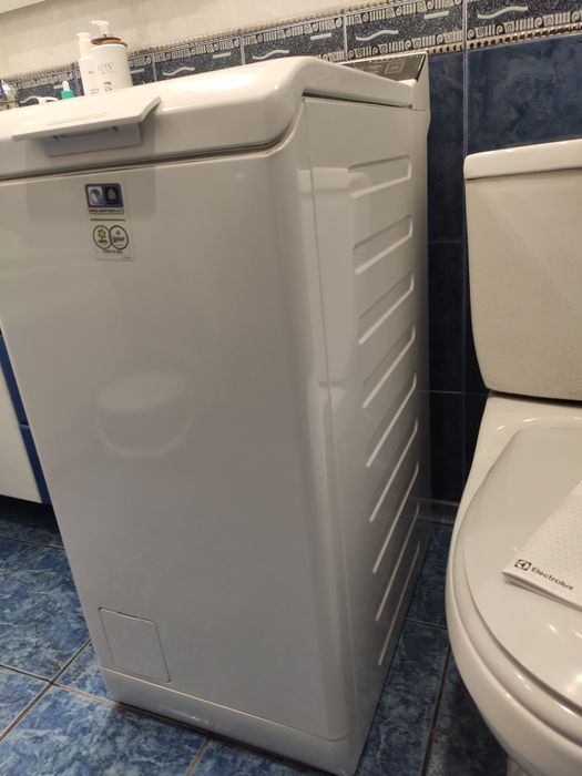 Продам пральну машину Electrolux