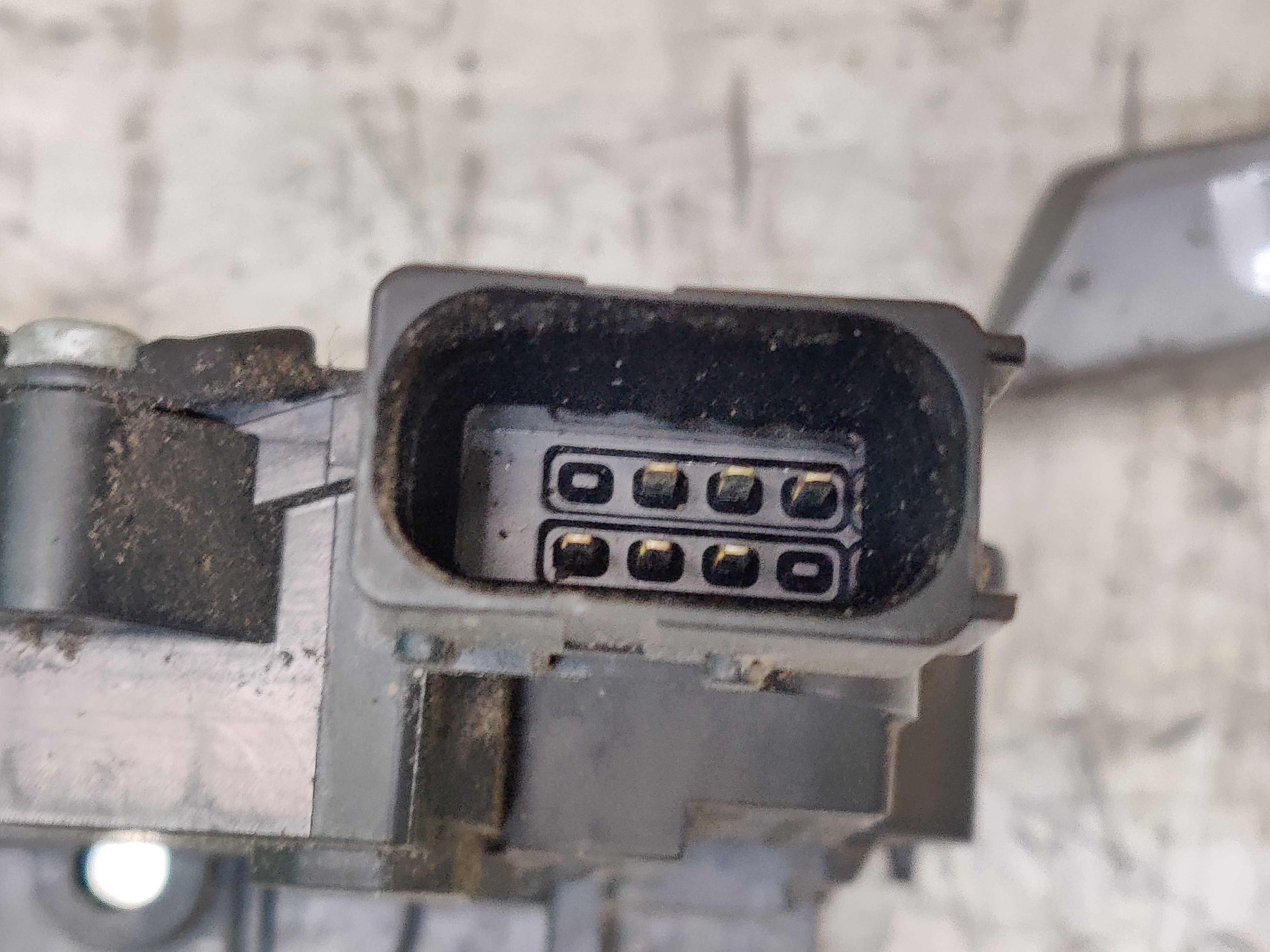 Fiat Grande Punto Zamek Klamka Drzwi Lewych Przednich Lewy Przód LP