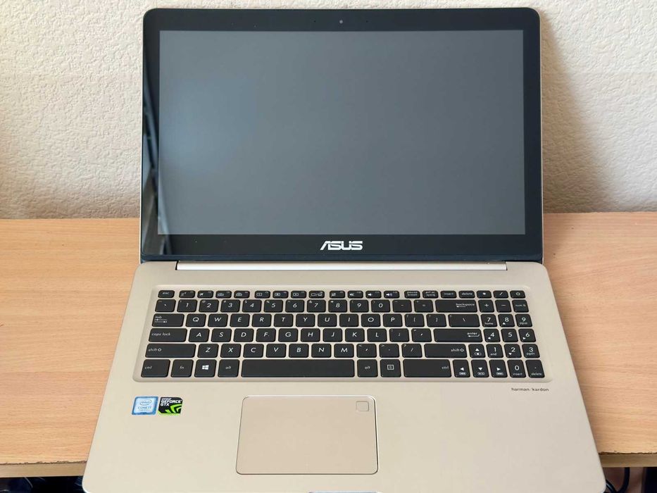 Ігровий Asus X580VD 15.6"FHD IPS ТАЧ/i7-7700HQ/16GB/512M.2/GTX1050 4GB