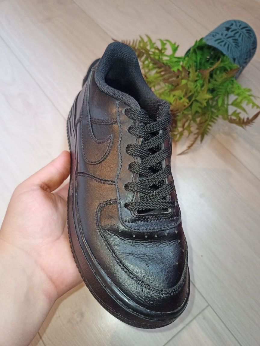 Оригинал Nike air force 1 07, артикул CW 2288-001р-р36,5..стелька23,5