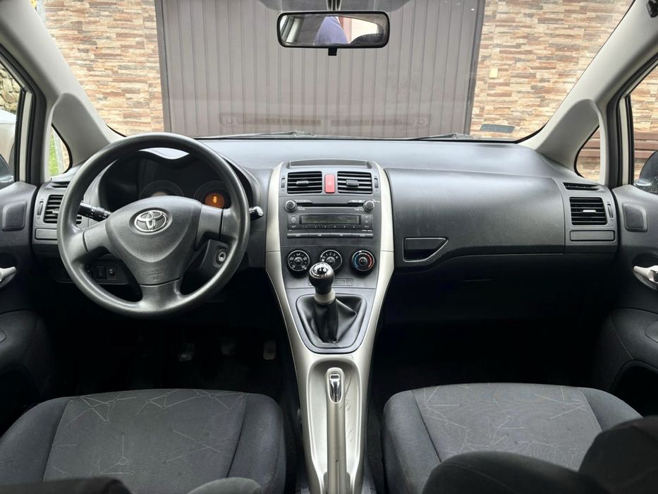 Toyota Auris 1.4 D4D 90KM super stan!