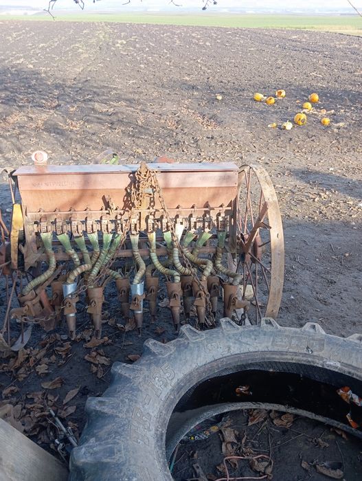 Продам сівалку дзвоніть 097/89/07/927