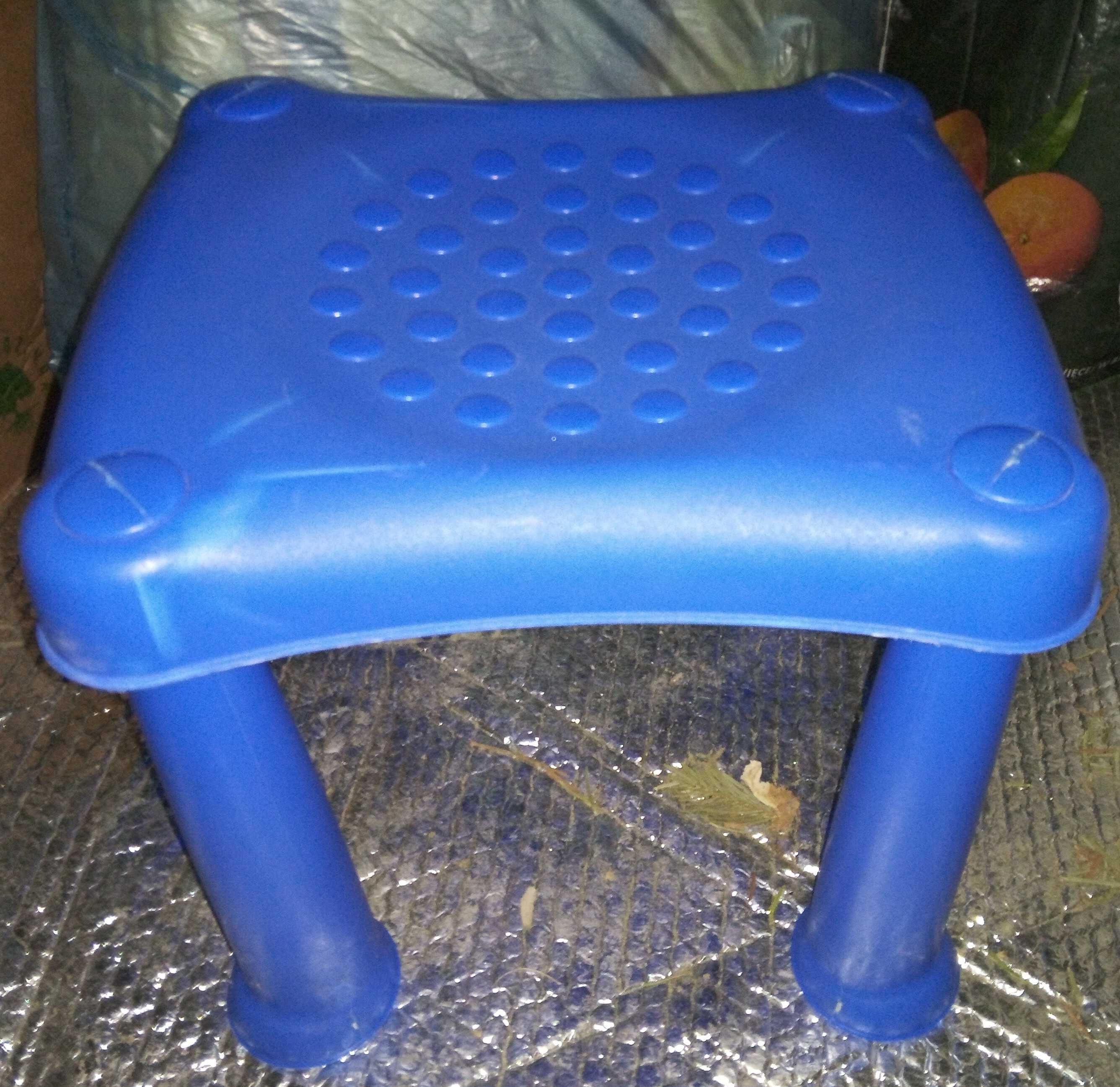 Krzesła plastikowe dorośli dzieci