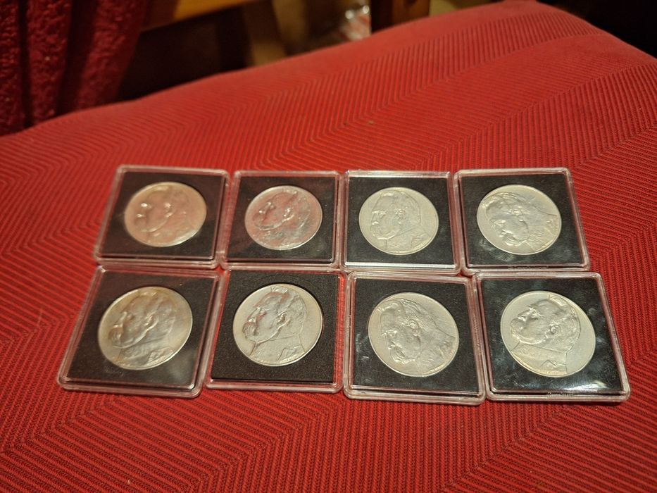 8 srebrnych monet 10 zł Piłsudski okazja!