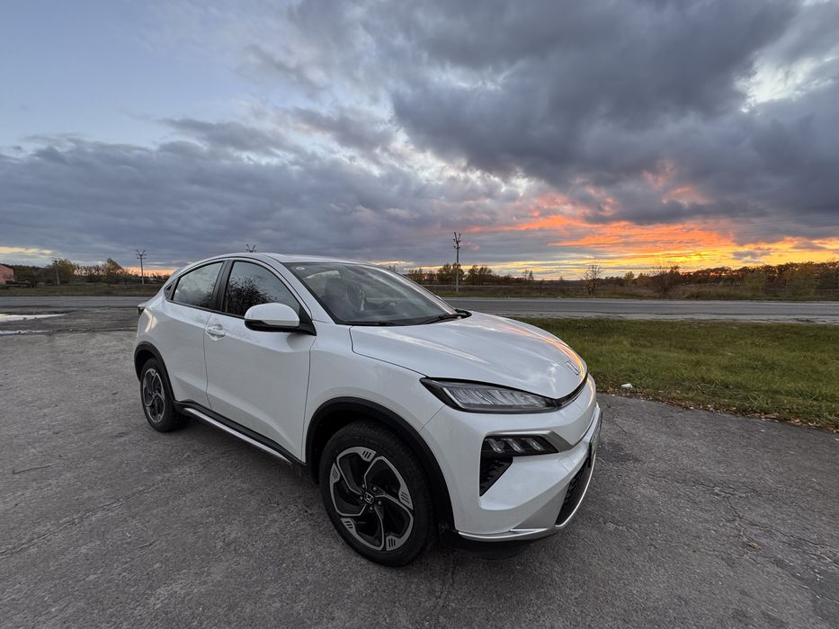 Автомобіль Honda MNV 2023