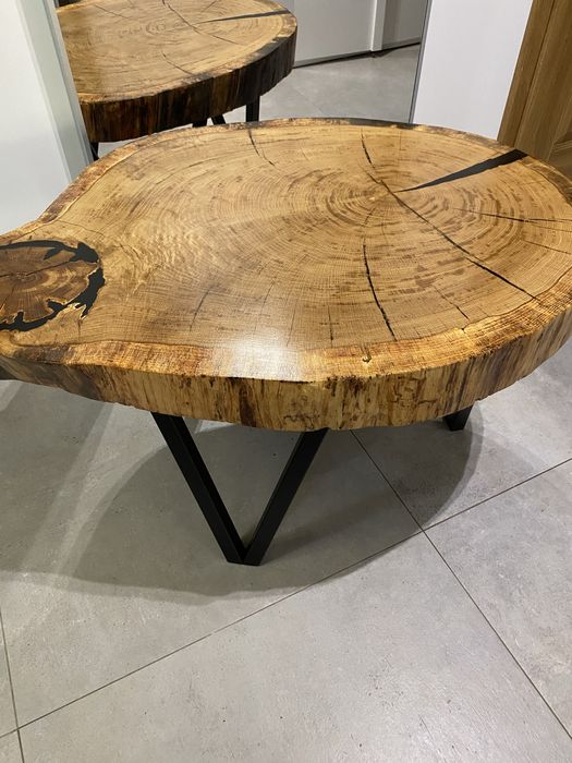 Stolik z plastra  dębu z żywią -92/75cm