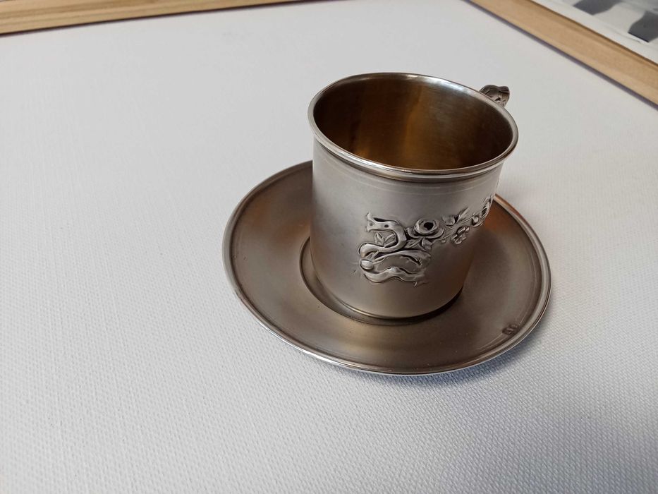 Chávena de cafe com Pires em Prata