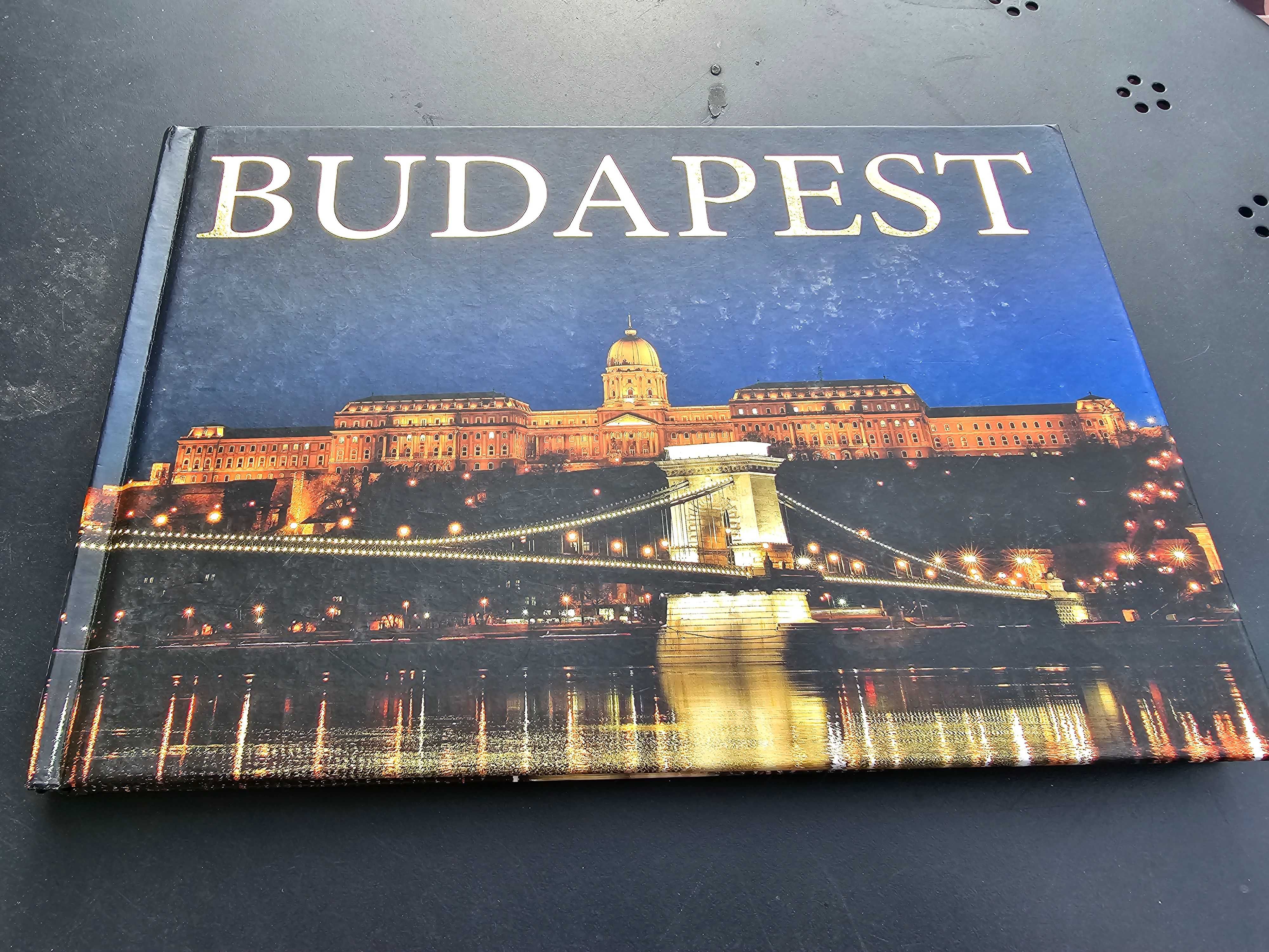 AS Budapest album zdjęć w 10 językach
