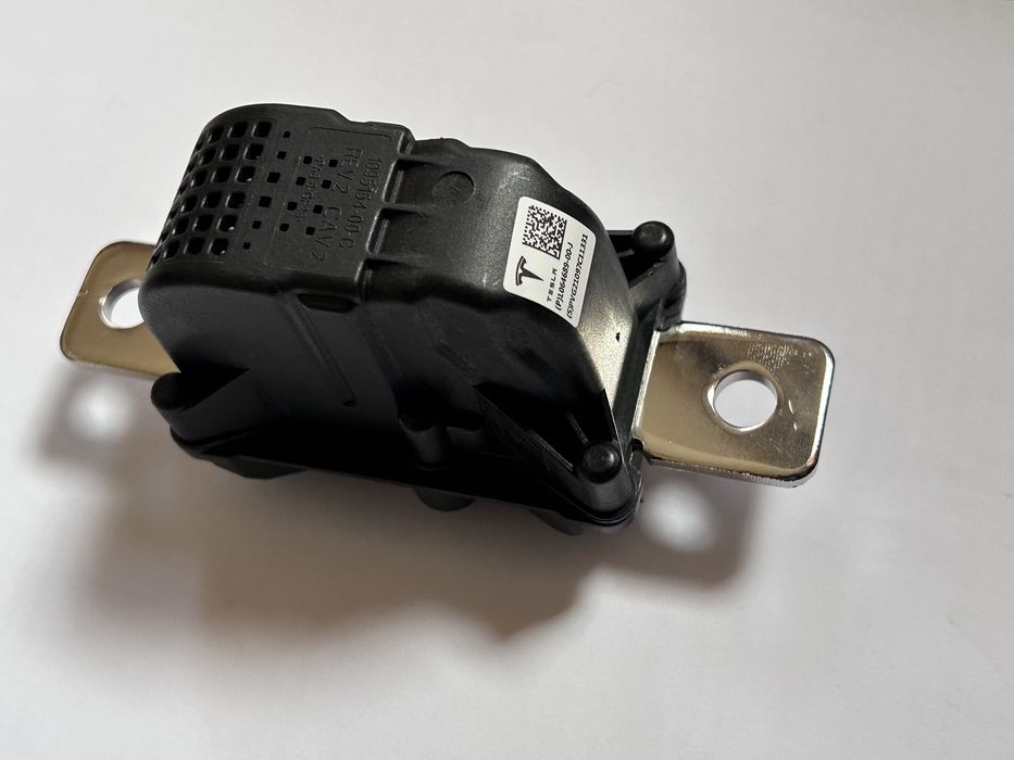 Пиропатрон Tesla model 3 Y 1064689-00-j