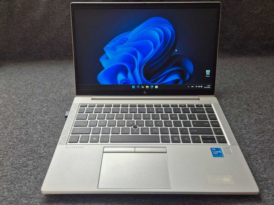 Ноутбук HP Elitebook 840 g8
