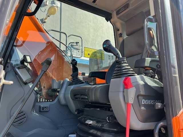 doosan dx140lc-7