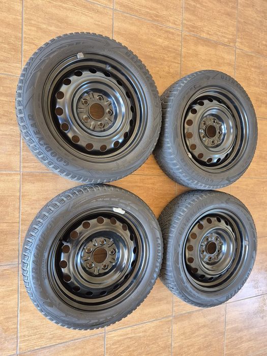 Koła z oponami zimowymi Goodyear i felgami stalowymi r. 16