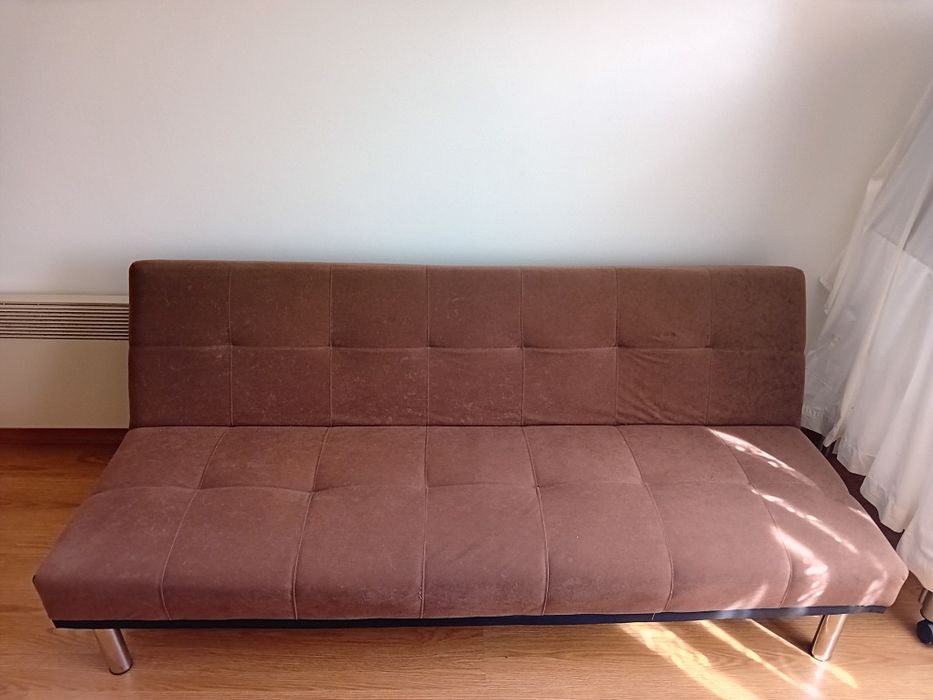 Sofá-cama castanho