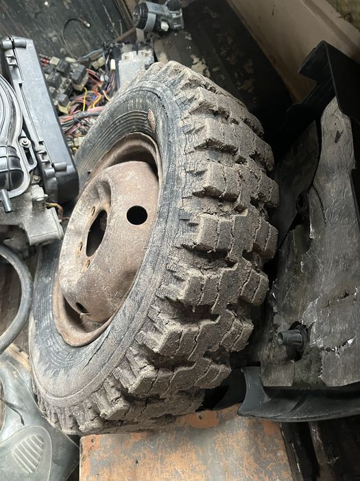 Колеса резина гума луаз