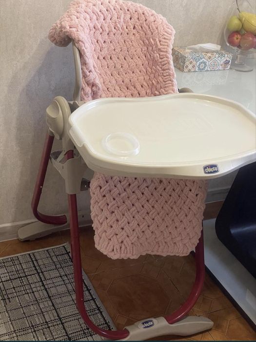 Дитячий стілець для годування Chico