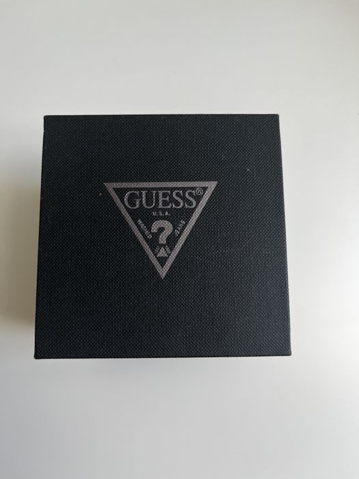 женские часы Guess