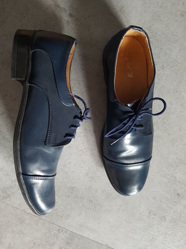 Buty wizytowe 36 półbuty eleganckie granatowe