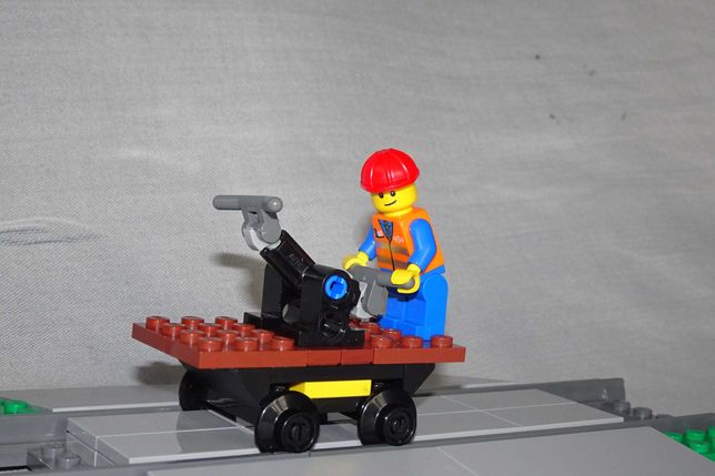 LEGO train drezyna z kolejarzem, rezerwacja P. Rrenaty