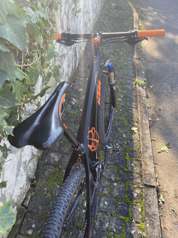 KTM Aera 29 LTD..
