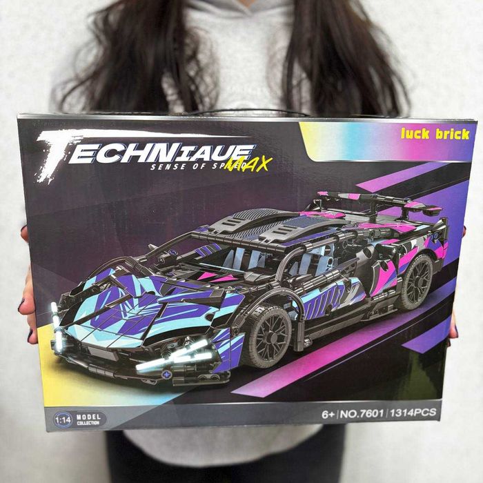 LEGO Technic на радіокеруванні Lamborghini Sian з пультом 1314 деталей