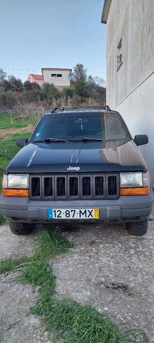 Jeep grand cherokee laredo