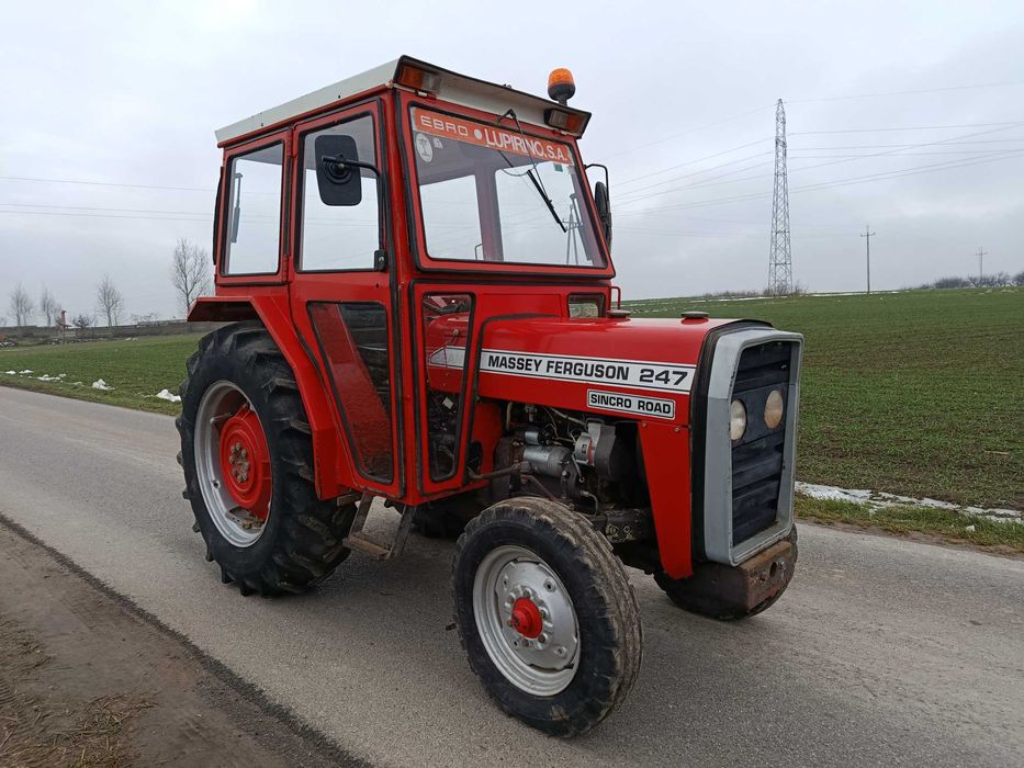 Massey Ferguson 247 sadowniczy. 3512 MF 255