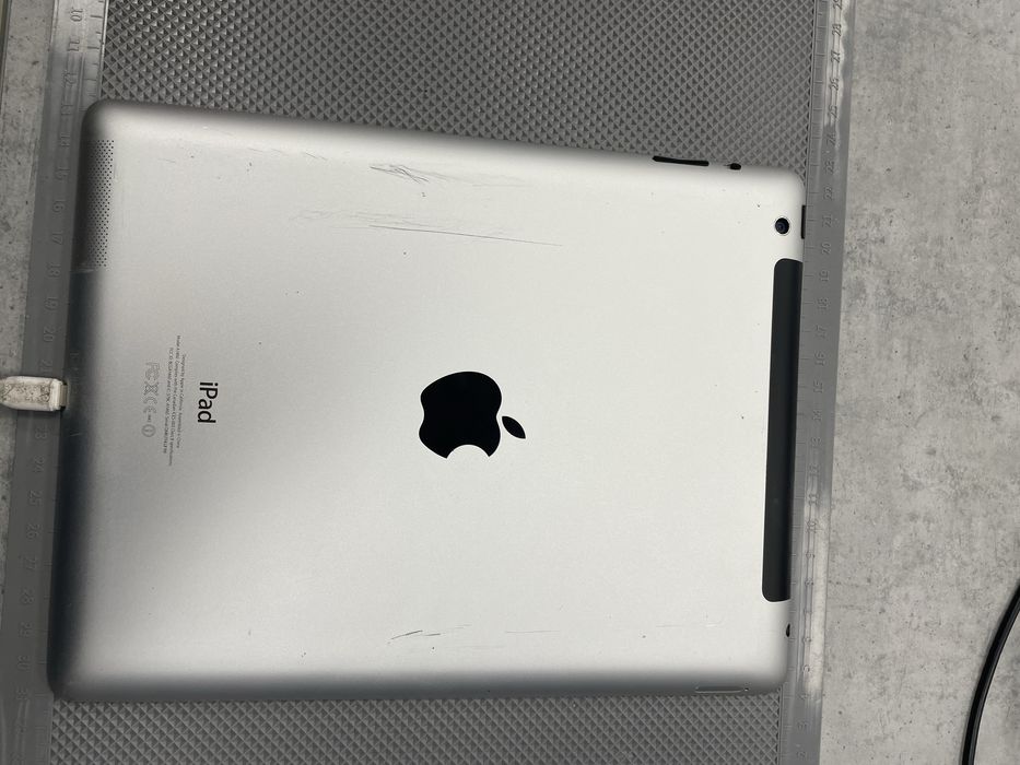 Ipad 4 / 16 gb / neverlock